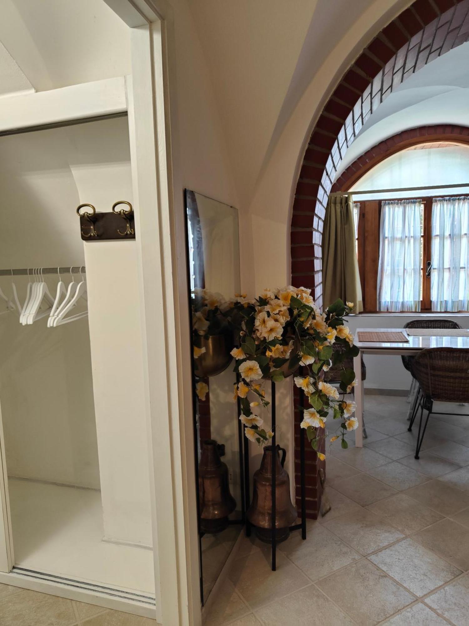 Piano Terra Centrale Vicino Al Mare Рива-Лигуре Экстерьер фото